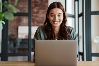 Como procurar emprego: guia estratégico para sua recolocação 