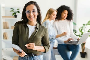 Benchmarking interno: o que é e como aplicar na sua empresa
