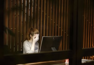 Crise de ansiedade: o que fazer quando ocorre no trabalho?