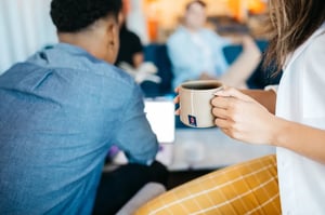 O que é integração na empresa, benefícios e como integrar funcionários